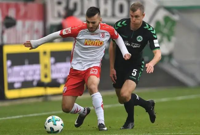 不断刷新着 不断刷新着